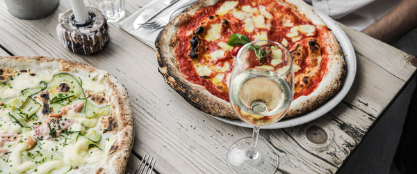 Wein zu Pizza
