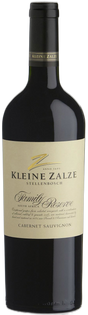 Exklusive Flasche Kleine Zalze Family Reserve Cabernet Sauvignon.